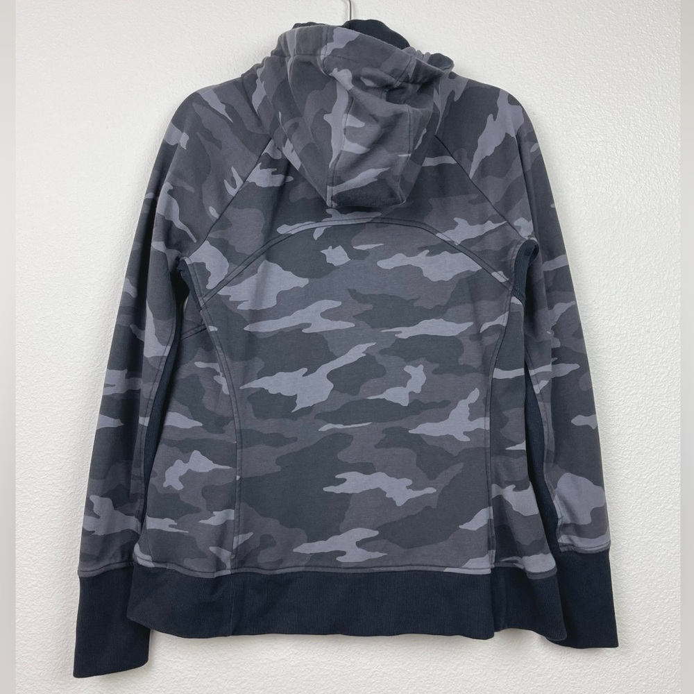 Athleta Women's Large Black Camo Triumph Printed Hoodie Jacket Full Zip Jacket - Picture 11 of 16